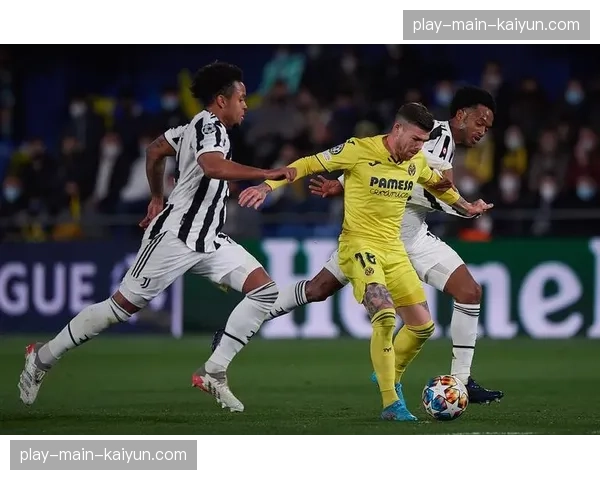 比利亚雷亚尔58分稳居第三，欧冠席位争夺格局初定